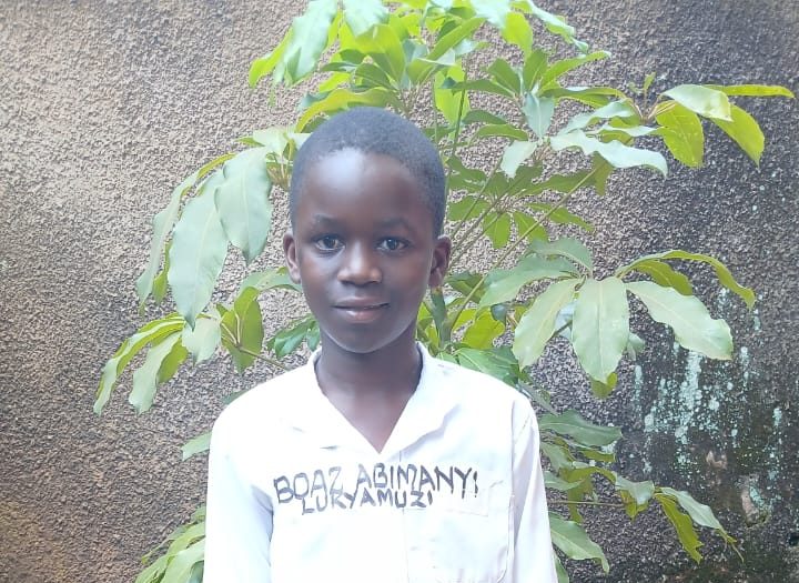 UN-2188 (1) Boaz Patenschaft Uganda